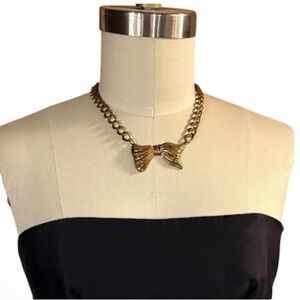 Vintage Gold Bow Chunky Chain Necklace